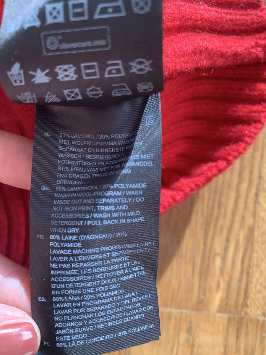 Wolle: Raw lambswolle pullover rot – Gebraucht aus Zürich von Nikuska32 2