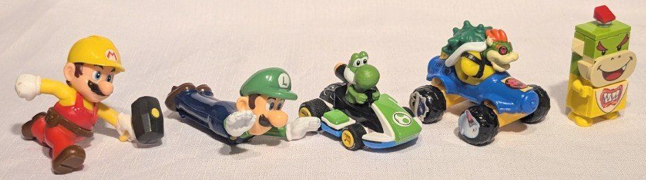 Nintendo Statuette: 5x Super Mario Figuren Nitendo – Usato da Wängi venduto da ABIZONE-86