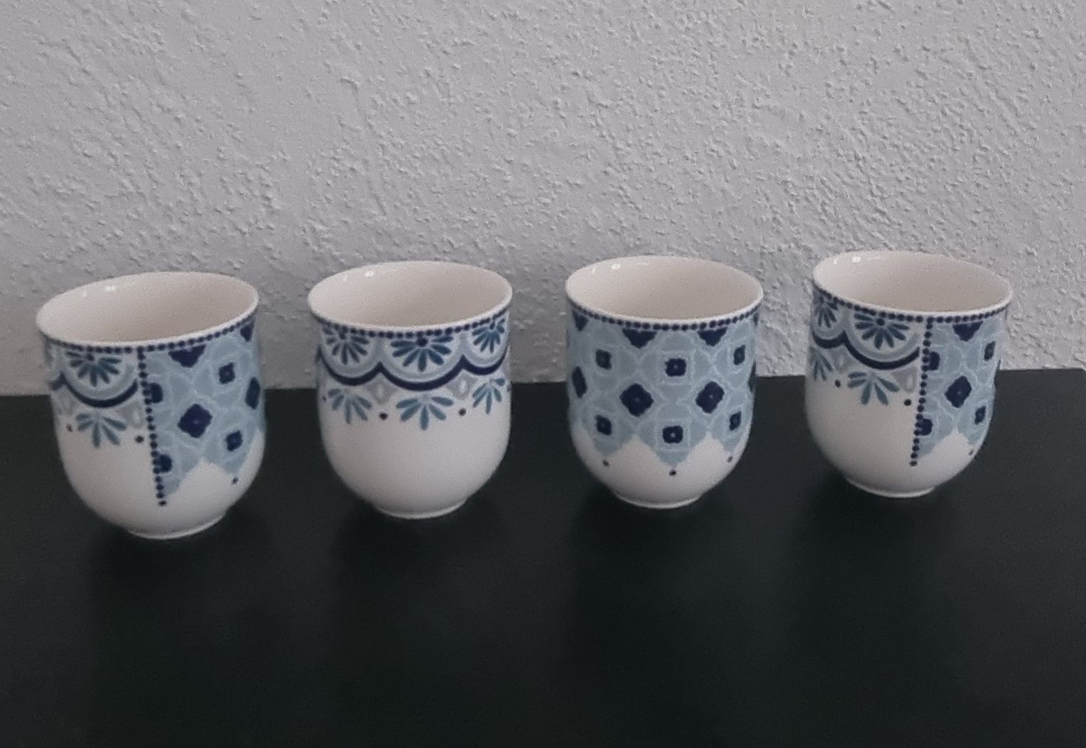 Villeroy & Boch Tassen: Teebecher Villeroy & Boch - 4 Stk. - Teetasse Becher Tasse – Gebraucht aus Affoltern am Albis von thingsANDthings 4