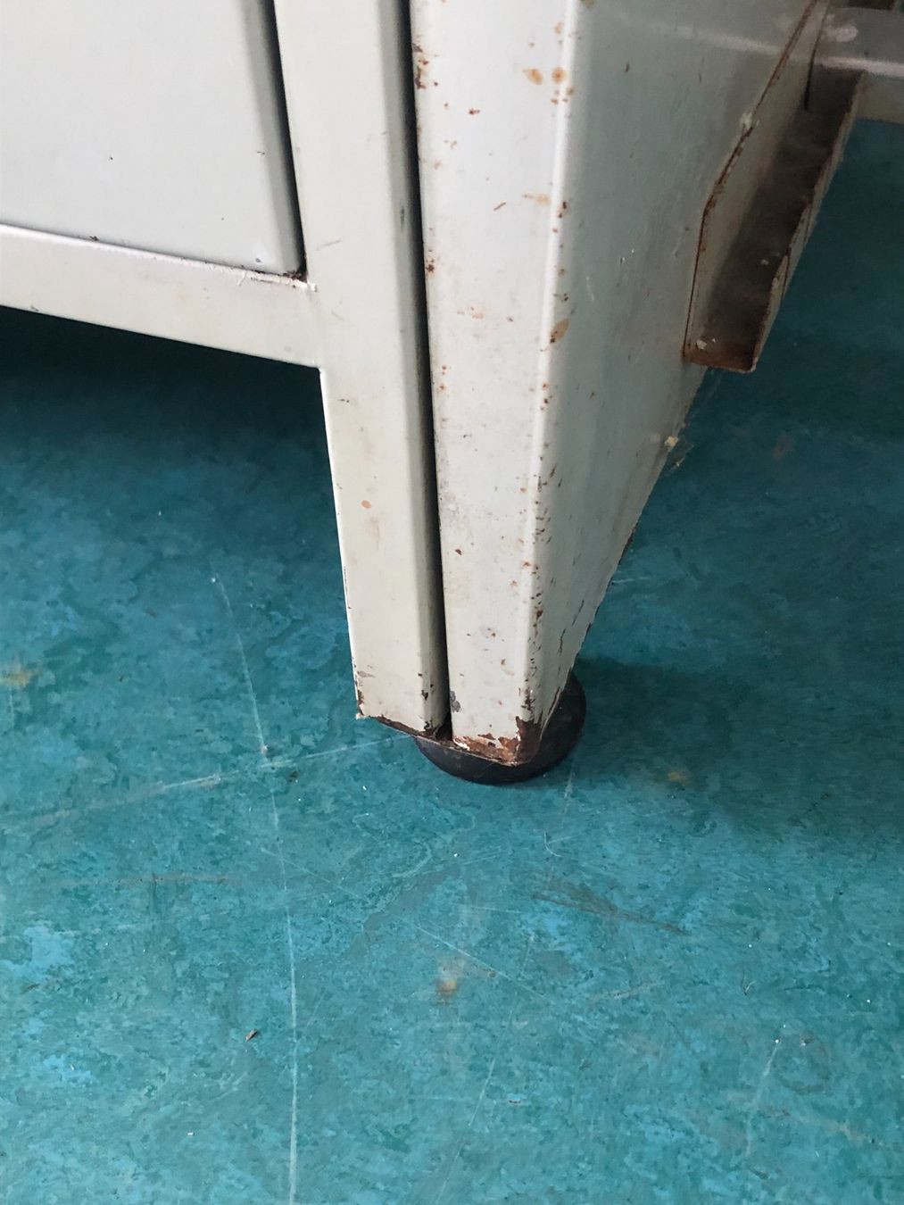 Schreibtische: Etabli/bureau double – Gebraucht aus Lausanne von arc_kxn6 4