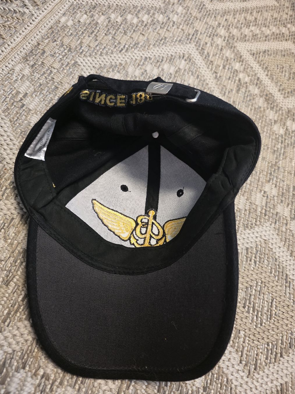 Hüte, Mützen & Caps: Cap Breitling schwarz gelb mit Logo – Gebraucht aus Dorf von Echo_Elements 4