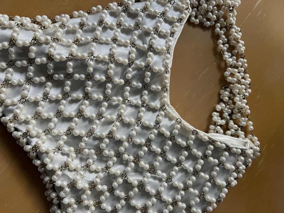 Asos Sacs femmes: Cute White Perl Handbag  – D'occasion à Zürich par san_t2jq 2