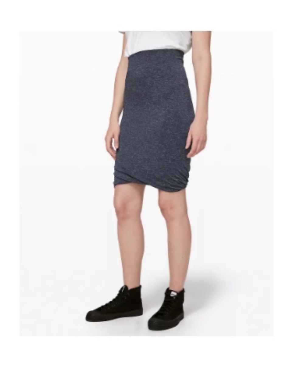 Lululemon Gonne: Lululemon Jupe – Nuovo e nell'imballaggio originale da Bad Ragaz venduto da eli_hy8c 1
