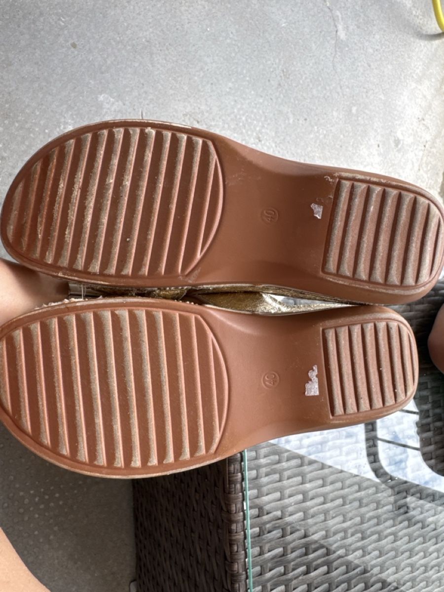 Scarpe da donna: Sandaletten Damen Gold – Usato da heerbrugg venduto da Sesolella 3