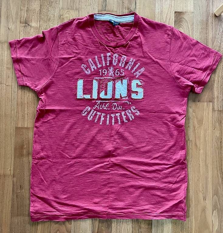 T-shirt: Lässiges Vintage-T-Shirt California Lions – Usato da Adligenswil venduto da g-day-mate