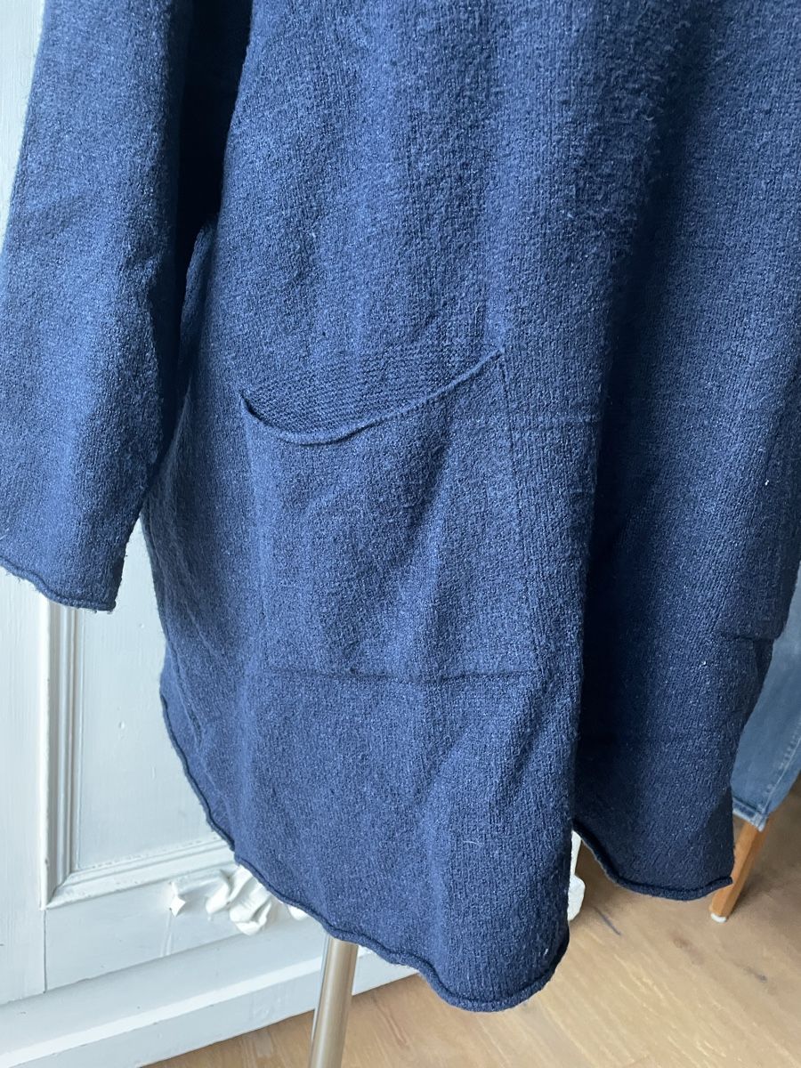 Pullover & Sweatshirts: Pullover oversized mit Taschen – Gebraucht aus Bischofszell von krass13 2