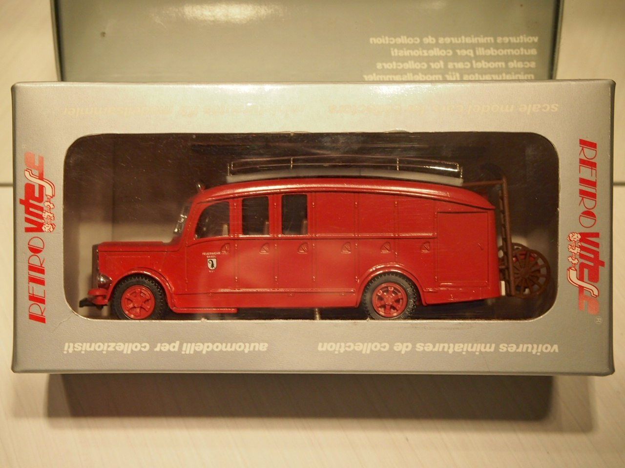 Saurer Modellautos: Saurer Type C Feuerwehr Basel - Vitesse – Neu und originalverpackt aus Winterthur von 602ccm