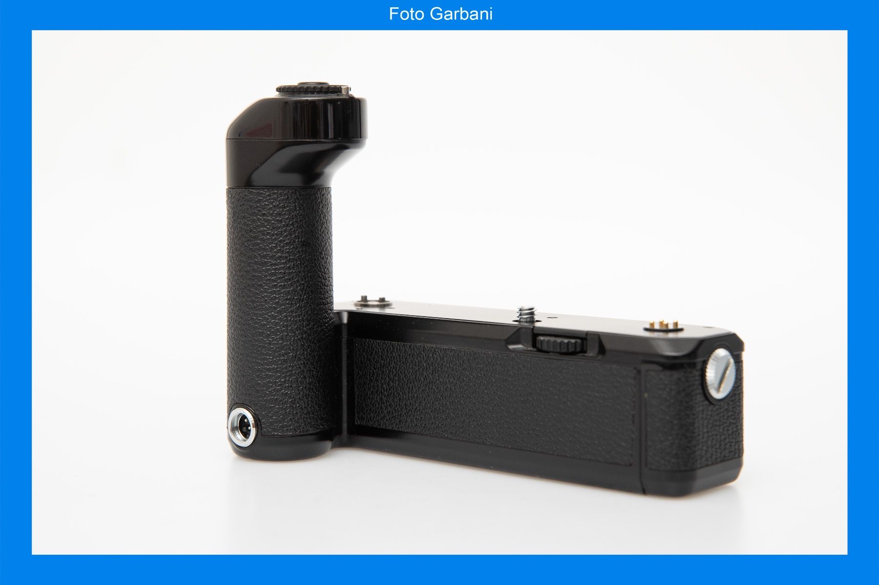 Nikon Batterie: Nikon MD-12 battery grip – Usato da Muralto venduto da FotoGarbani 1