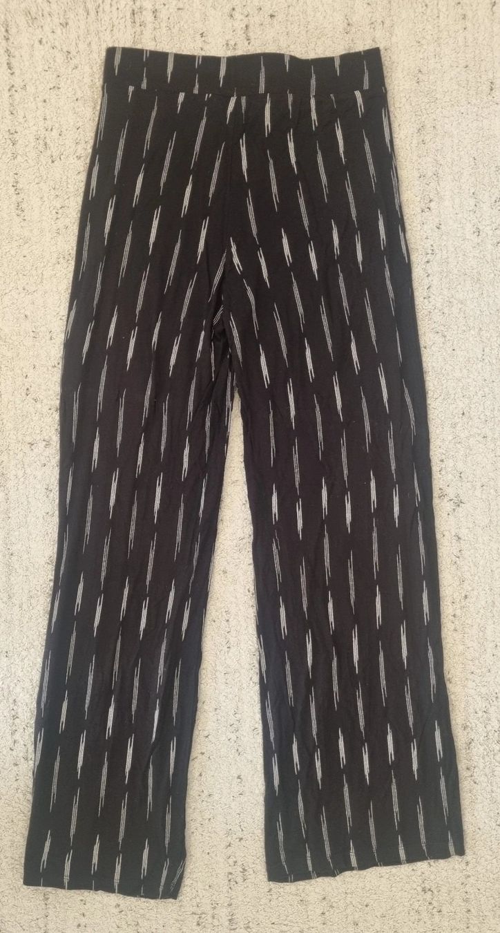 H&M Pantaloni: Pantalon été "H&M" - Taille XS – Usato da Vevey venduto da Renka2011 2