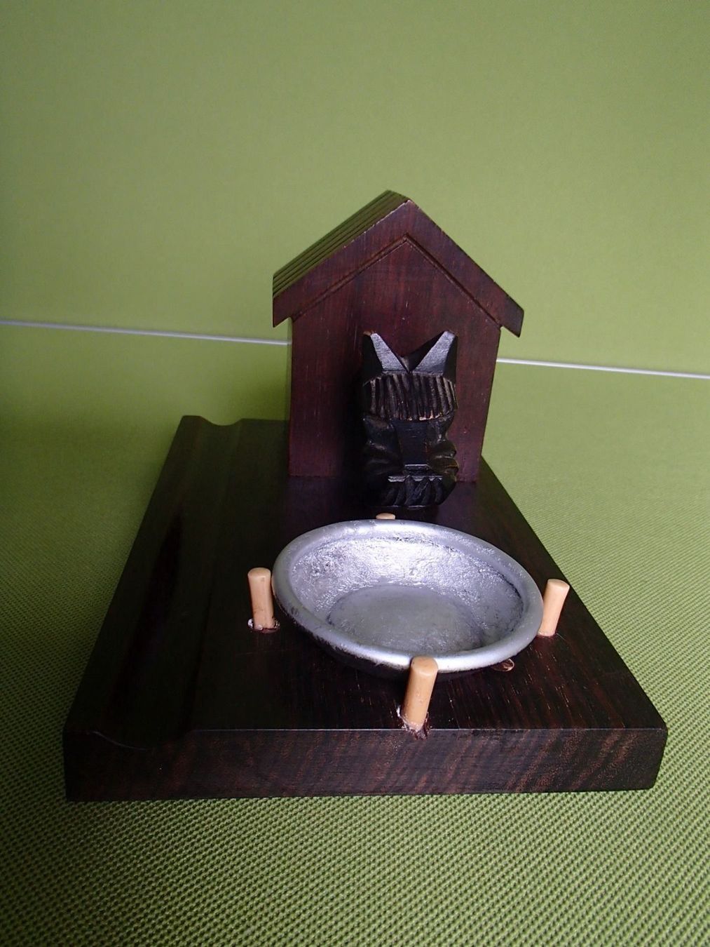 Portacenere: Art Deco Aschenbecher mit Fox Terrier – Usato da Schöfflisdorf venduto da pullux 2