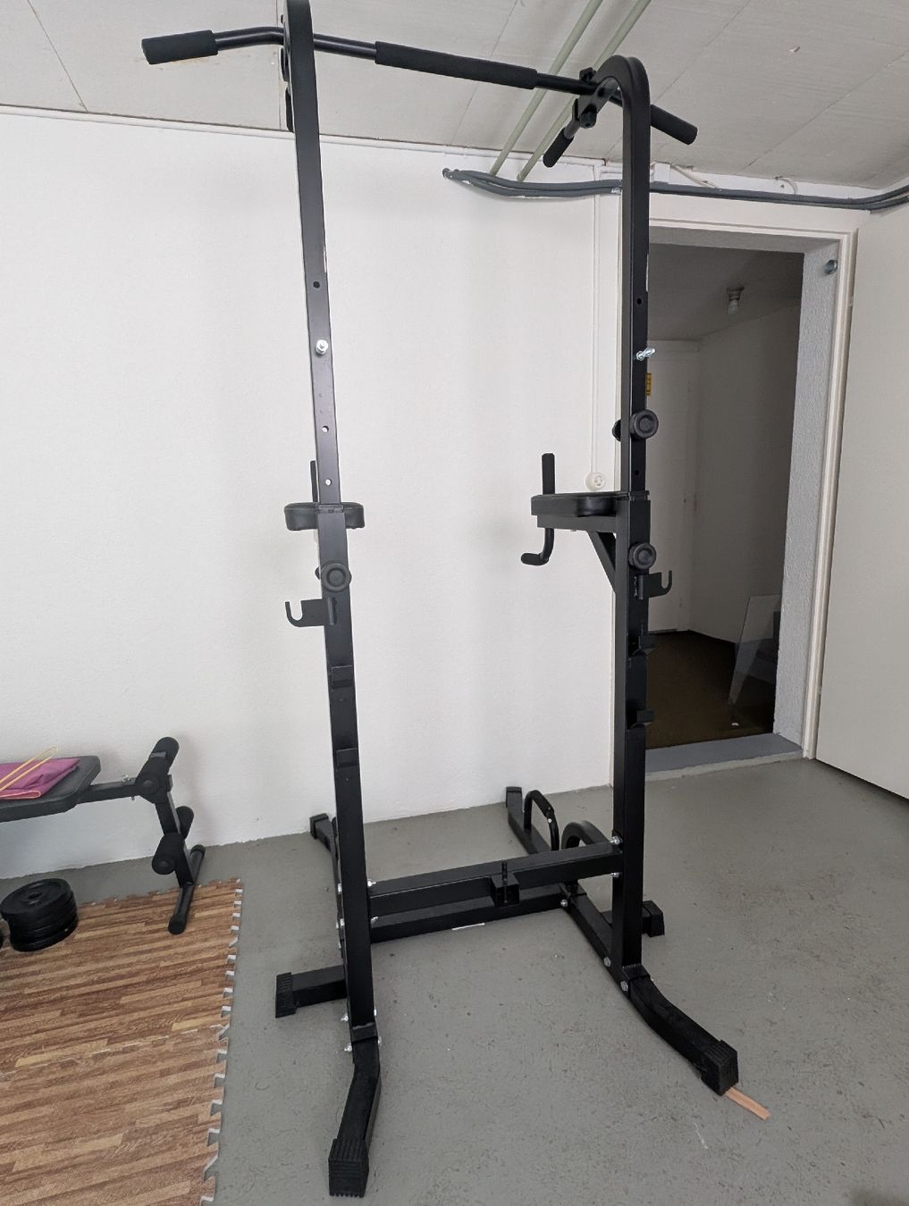 Hometrainer: Klimmzugstation – Gebraucht aus Männedorf von mmm_k2yb