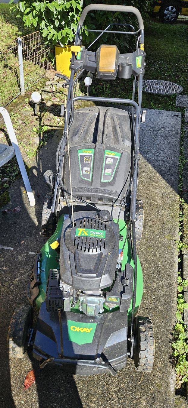 Tondeuses à gazon: Rasenmäher Okay mit elektro Start – D'occasion à Buochs par buochser6