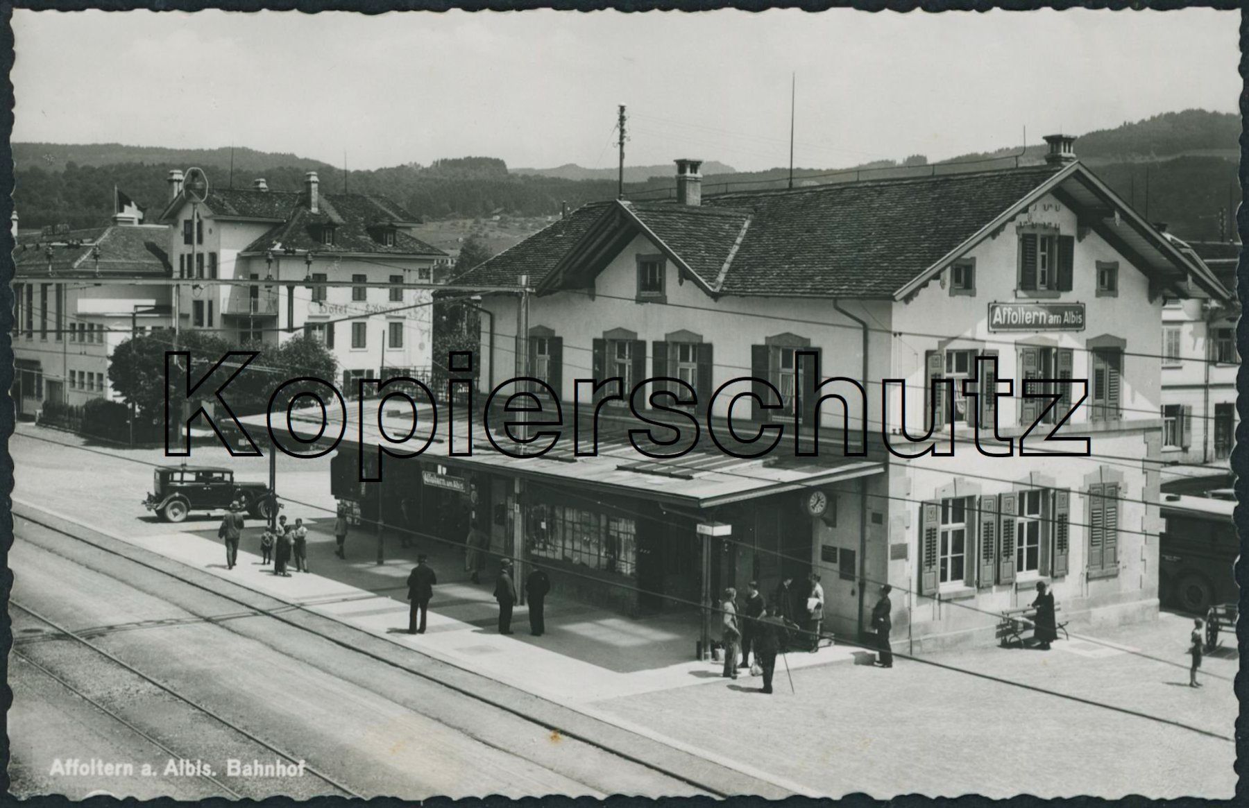 Cartoline postali: ZH Affoltern am Albis - Bahnhof - Bahn - Auto – Usato da Schindellegi venduto da leecollect