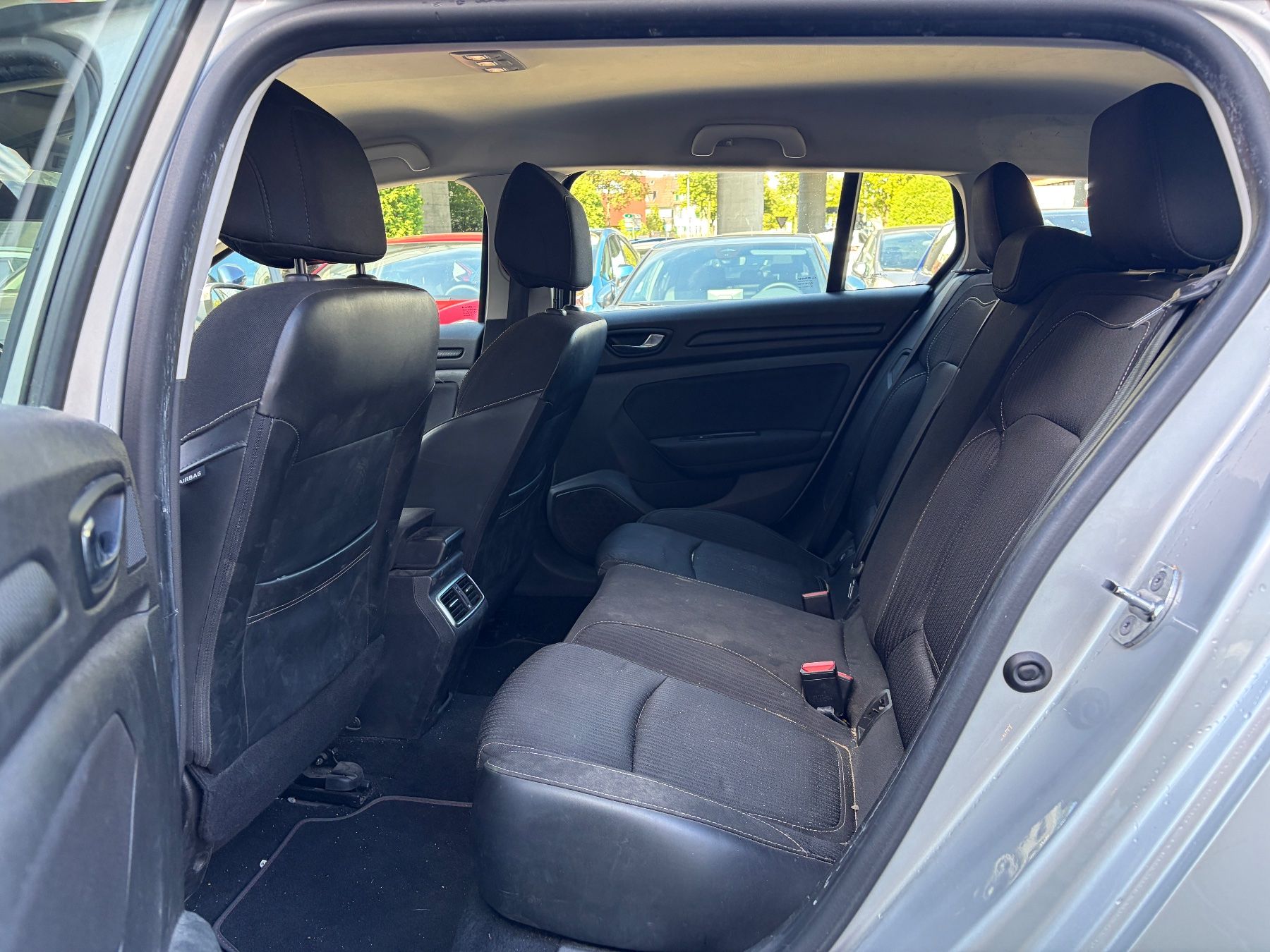 Renault Automobili: Renault Megane 1.2 Automat – Usato da Bern venduto da Garage-Blunier-AG 8