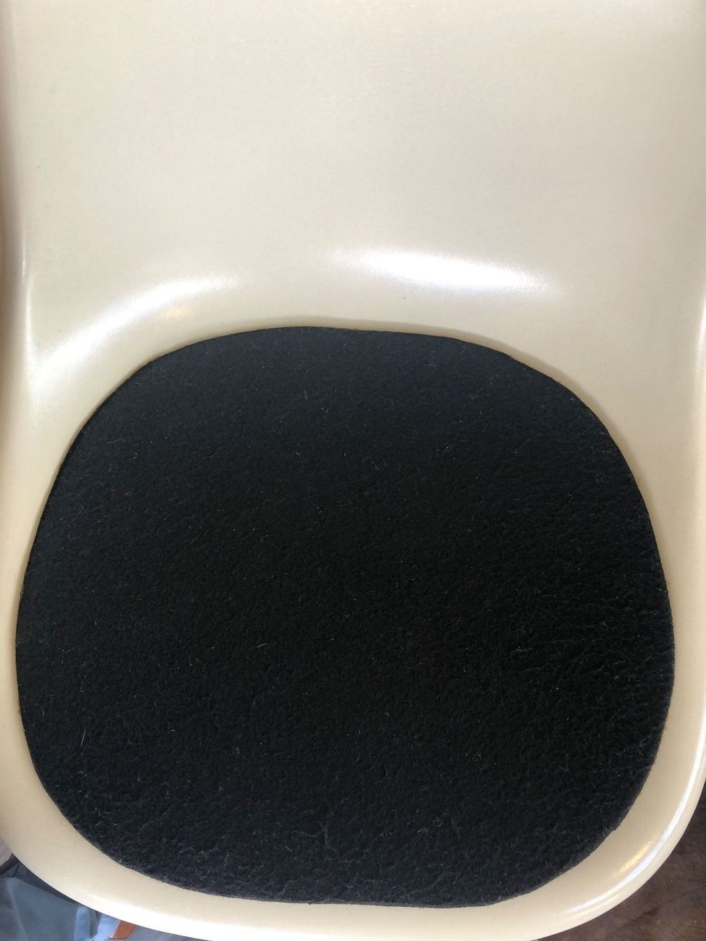 Herman Miller Sedie: Eames Chair von Hermann Miller – Usato da Unterstammheim venduto da Hawesta 2