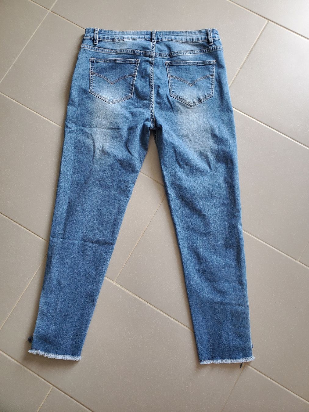 Jeans: pantalon Chicorée  – Nuovo (secondo la descrizione) da Montsevelier venduto da Sherlock007 1