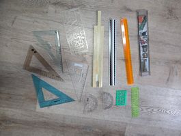 Zeichenwerkzeuge Massstab Lineale Geometriedreieck