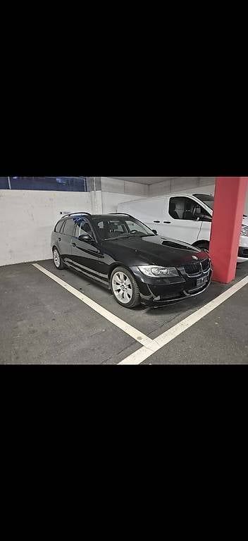 Automobili: BMW 325 xi – Usato da Scharans venduto da Melvenb