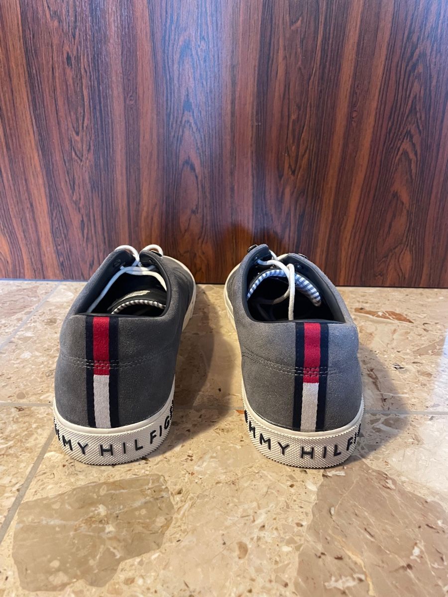 Tommy Hilfiger Scarpe da uomo: Schuhe Tommy Hilfiger, Gr.44 – Usato da Kriessern venduto da c_n1 2