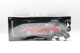 Porsche 911 992 Targa 4 GTS 2021 1:18 Minichamps