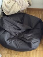 Schwarzer Sitzsack