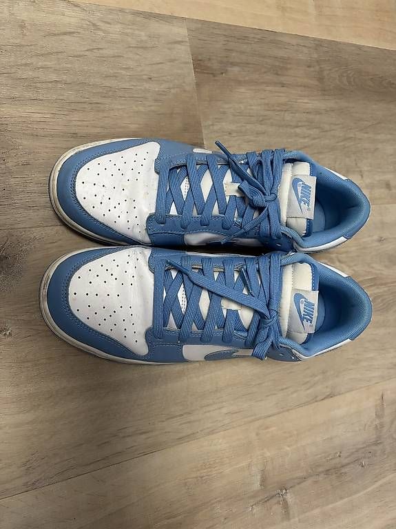 Chaussures hommes: Nike Dunks Babyblau Gr. 44 – D'occasion à Kehrsatz par ale_zpc6