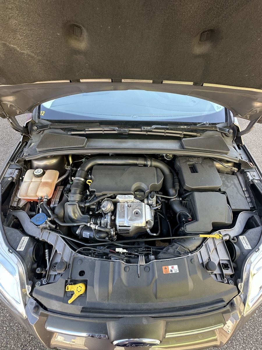 Ford Automobili: Ford Focus – Usato da Oetwil am See venduto da CarParts 4