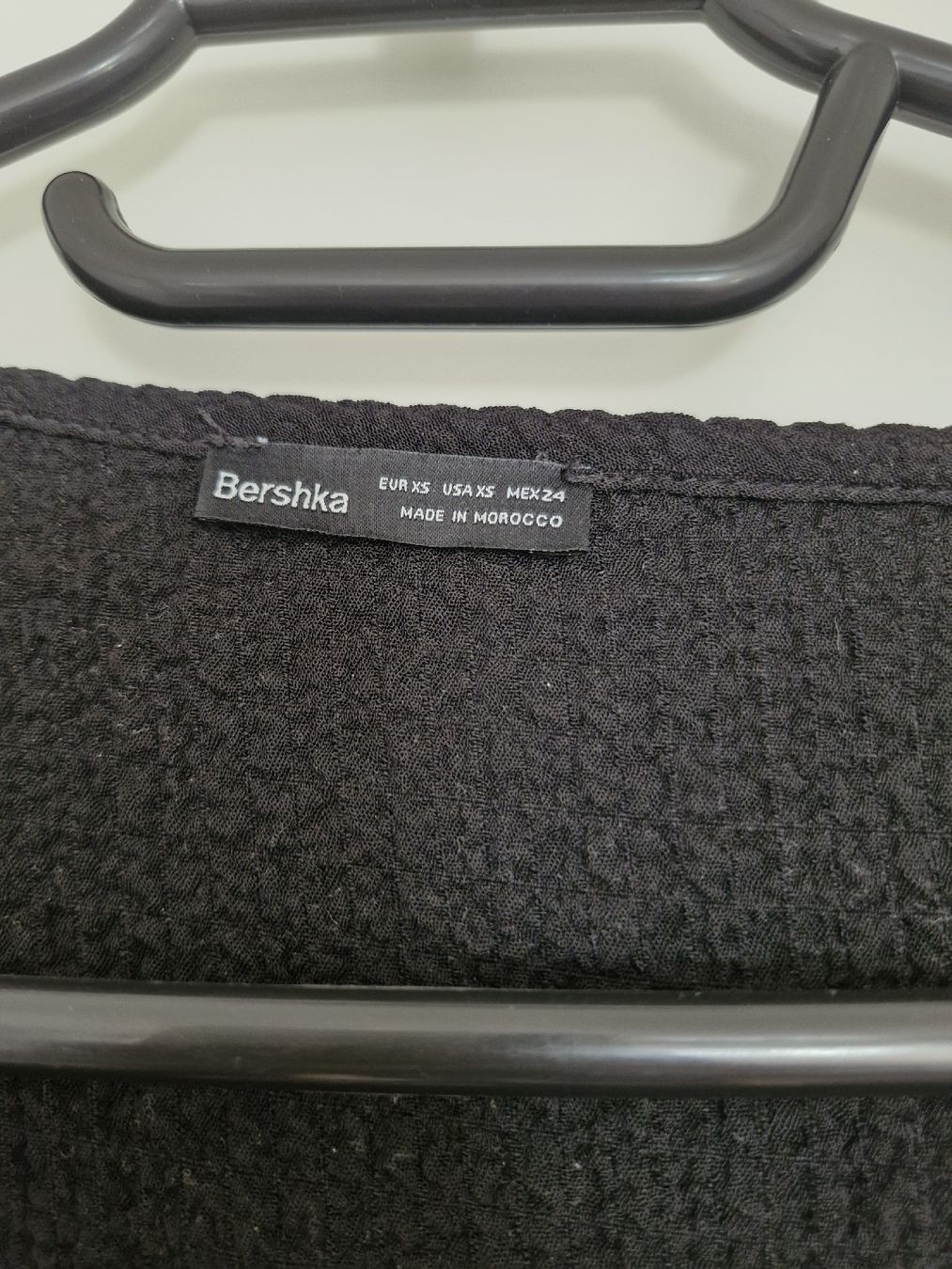 Bershka Camicette: Bershka Bluse Grösse XS – Usato da Maienfeld venduto da Bounty2016 1