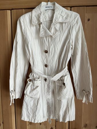 Trendige Damenjacke Gr M