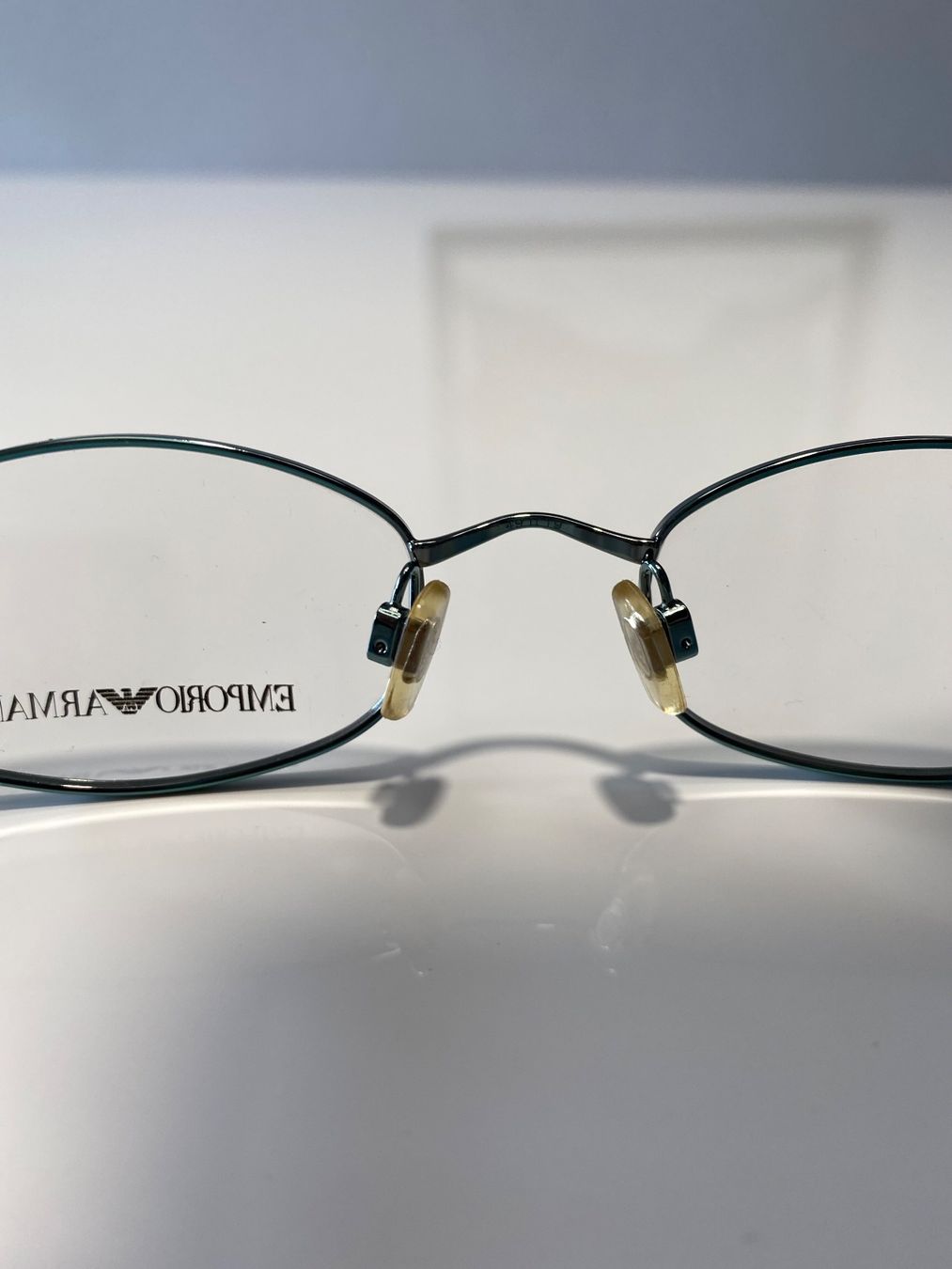 Armani Brillen & Gläser: Monture de Lunettes Ovale Armani – Neu (gemäss Beschreibung) aus Bottens von 2Lens 4
