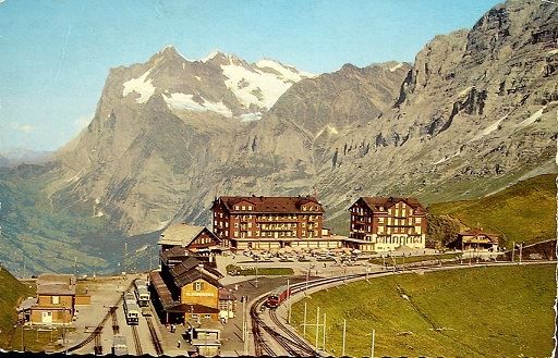 Ansichtskarten: GRINDELWALD Kleine Scheidegg - Bahnhof mit Bahn – Neu (gemäss Beschreibung) aus Jona von philajona