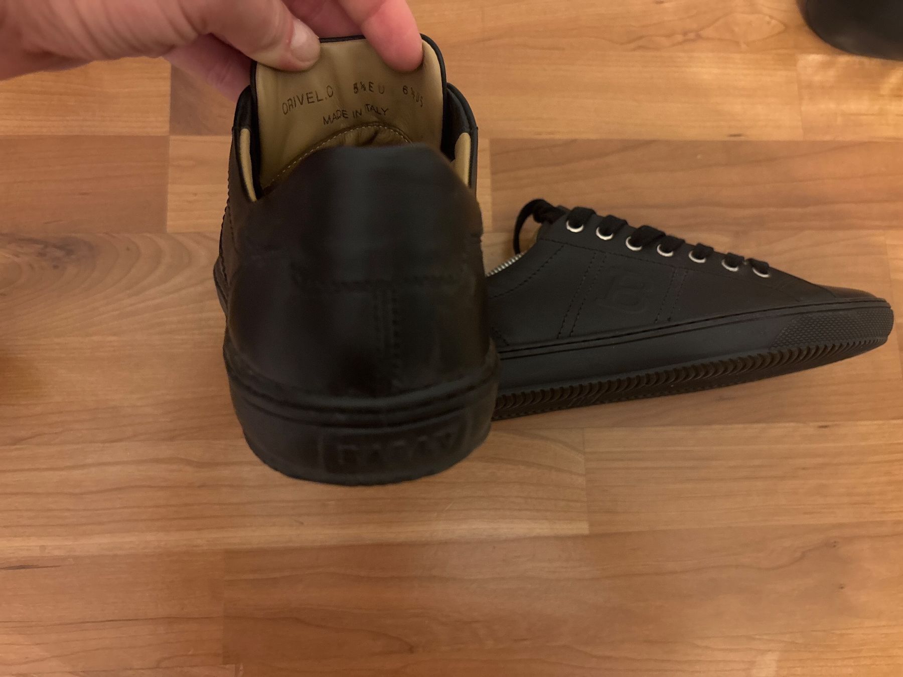 Bally Damenschuhe: 4 Paare Bally Schuhe – Gebraucht aus Küsnacht ZH von zuriz 2