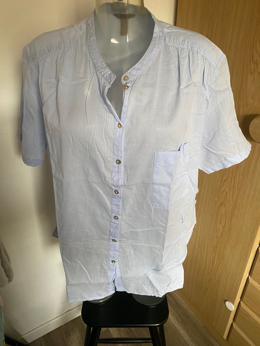 H&M Camicette: leichte kurzarm Bluse hellblau Grösse 48 – Usato da Allenwinden venduto da Obalu 1