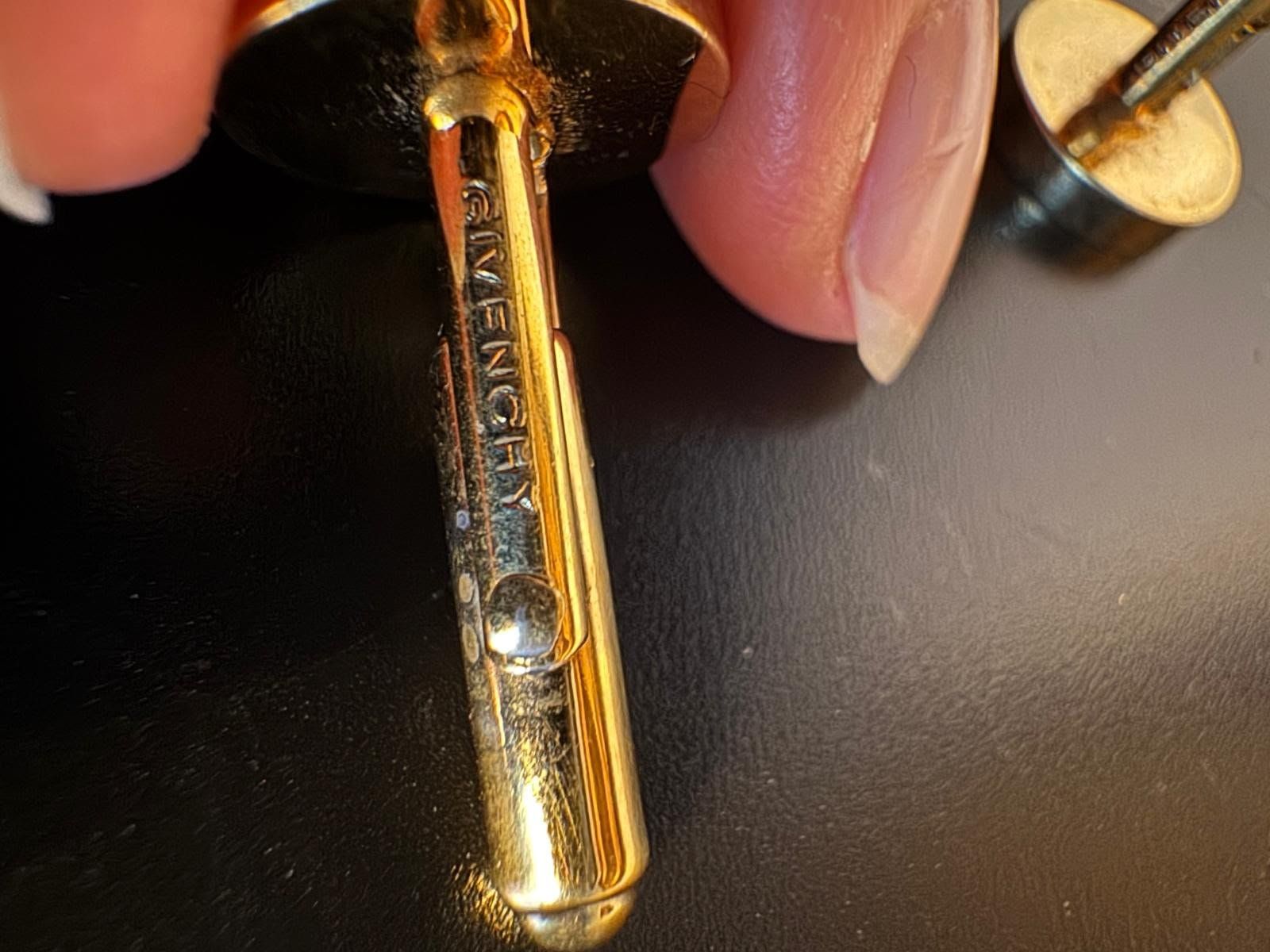 Givenchy Manschettenknöpfe: Givenchy Manschettenknöpfe – Neu (gemäss Beschreibung) aus Winterthur von Dejv 2