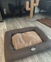 Pet bed 🐈 🐕 like new