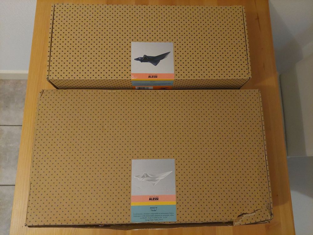 Alessi Centrepiece "Niche" Black + White (Zaha Hadid) Kaufen auf