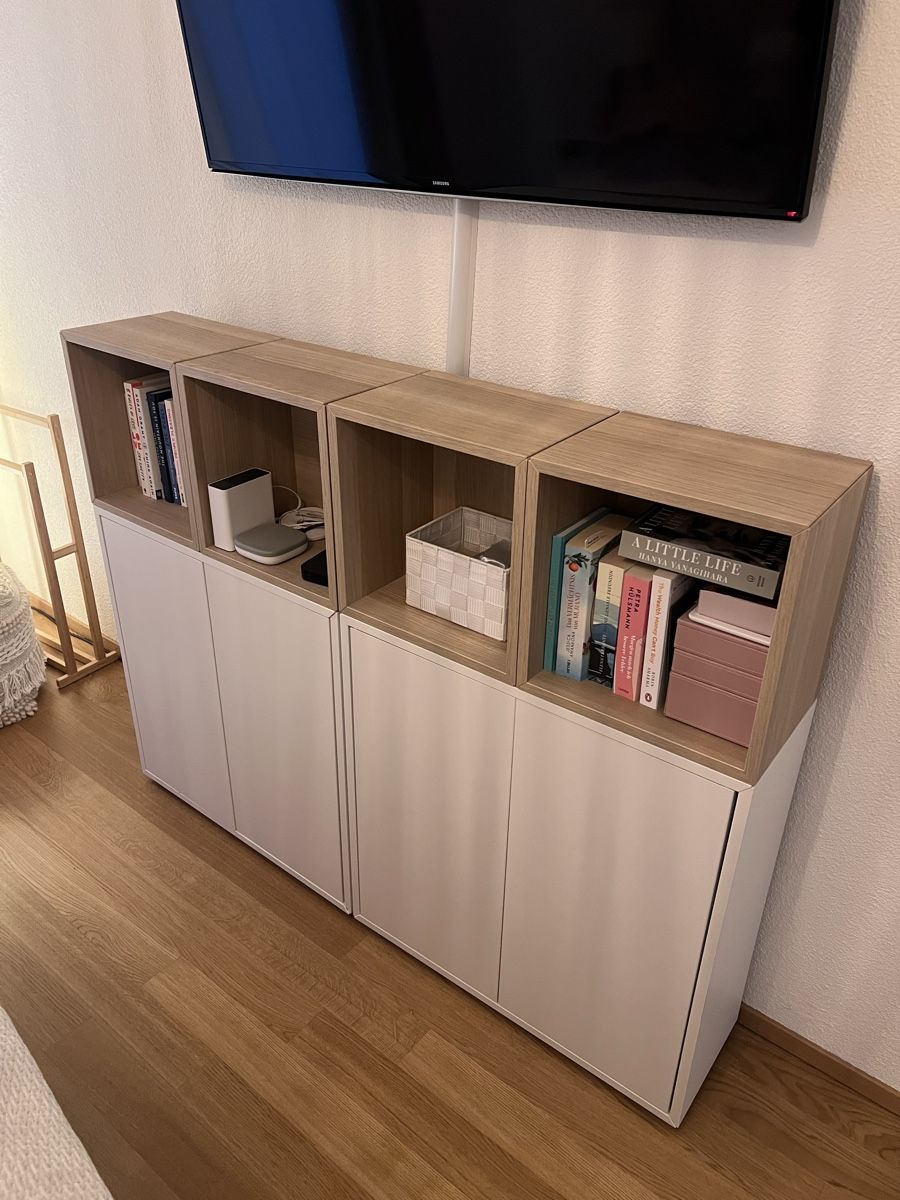 Cassettiere: Holz-Kommode mit Stauraum – Usato da Wädenswil venduto da laurakm