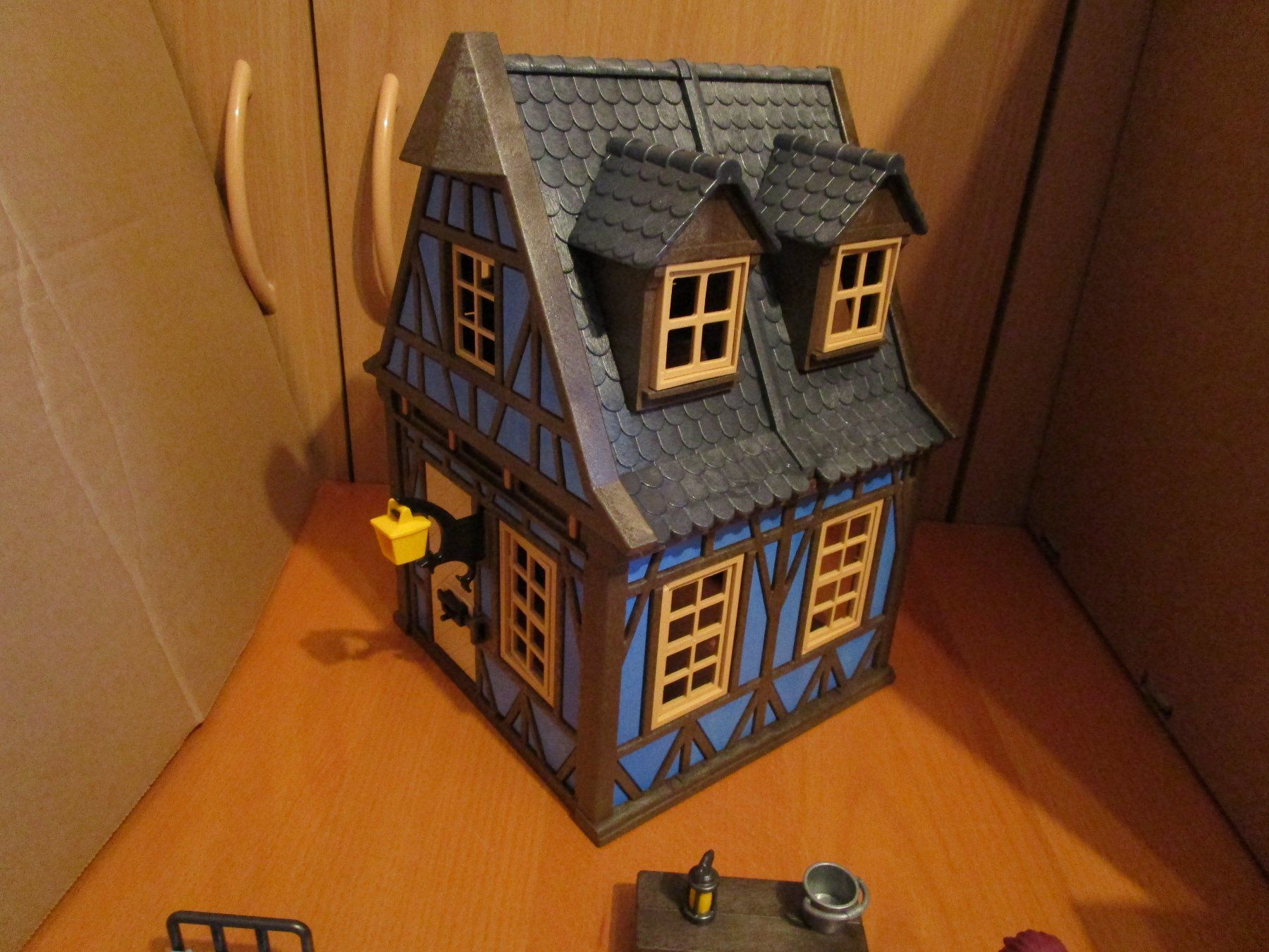 Playmobil Spielzeuge: Playmobil:  historisches Wohnhaus, Mittelalter, – Gebraucht aus Wetzikon ZH von Storchadebar 2