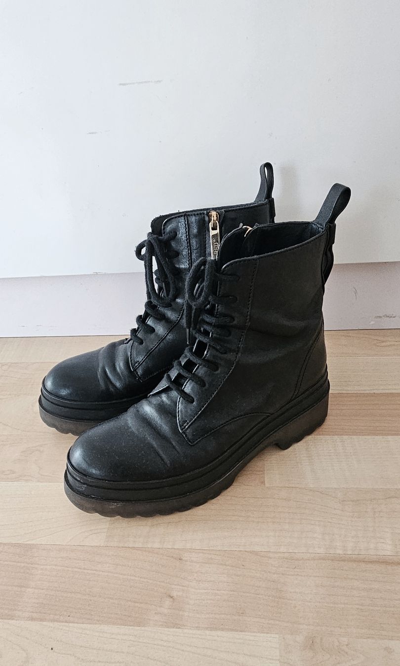 Valentino Scarpe da donna: Red Valentino Lederboots, Gr. 37 – Usato da Hellbühl venduto da Veci02 1