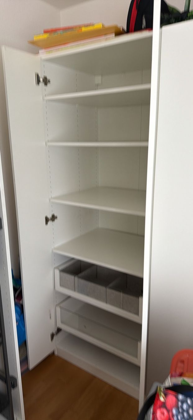 Ikea Armadi: 2 PAX Schränke, einjährig – Usato da Uetikon am See venduto da tho_spw7 1