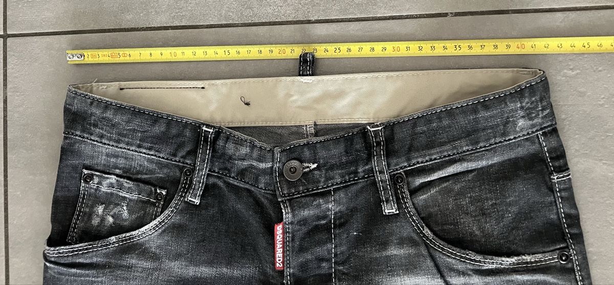 Dsquared2 Jeans: Dsquared2 jeans uomo – Gebraucht aus Mendrisio von fly_9wzx 9