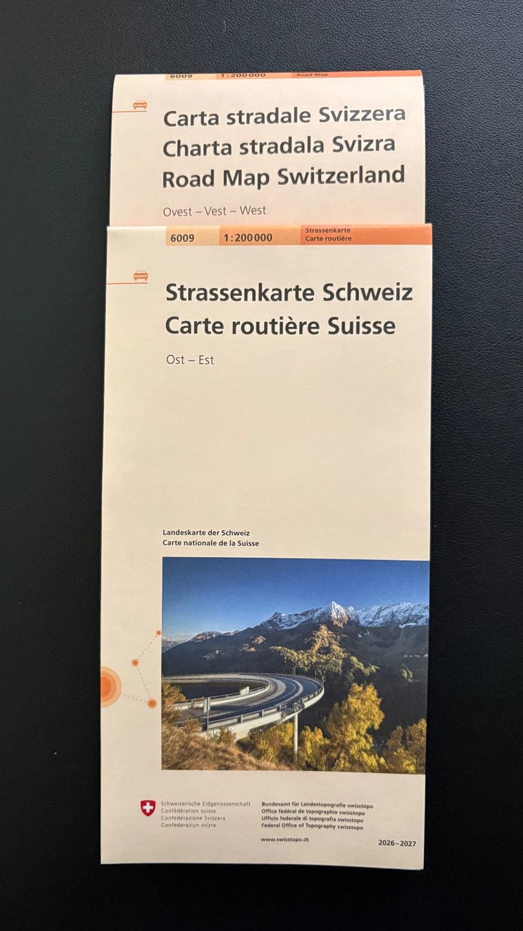 Cartes géographiques & atlas: Carte routière Suisse 2026-2027 – Neuf (Voir description) à Cressier FR par Frissssson