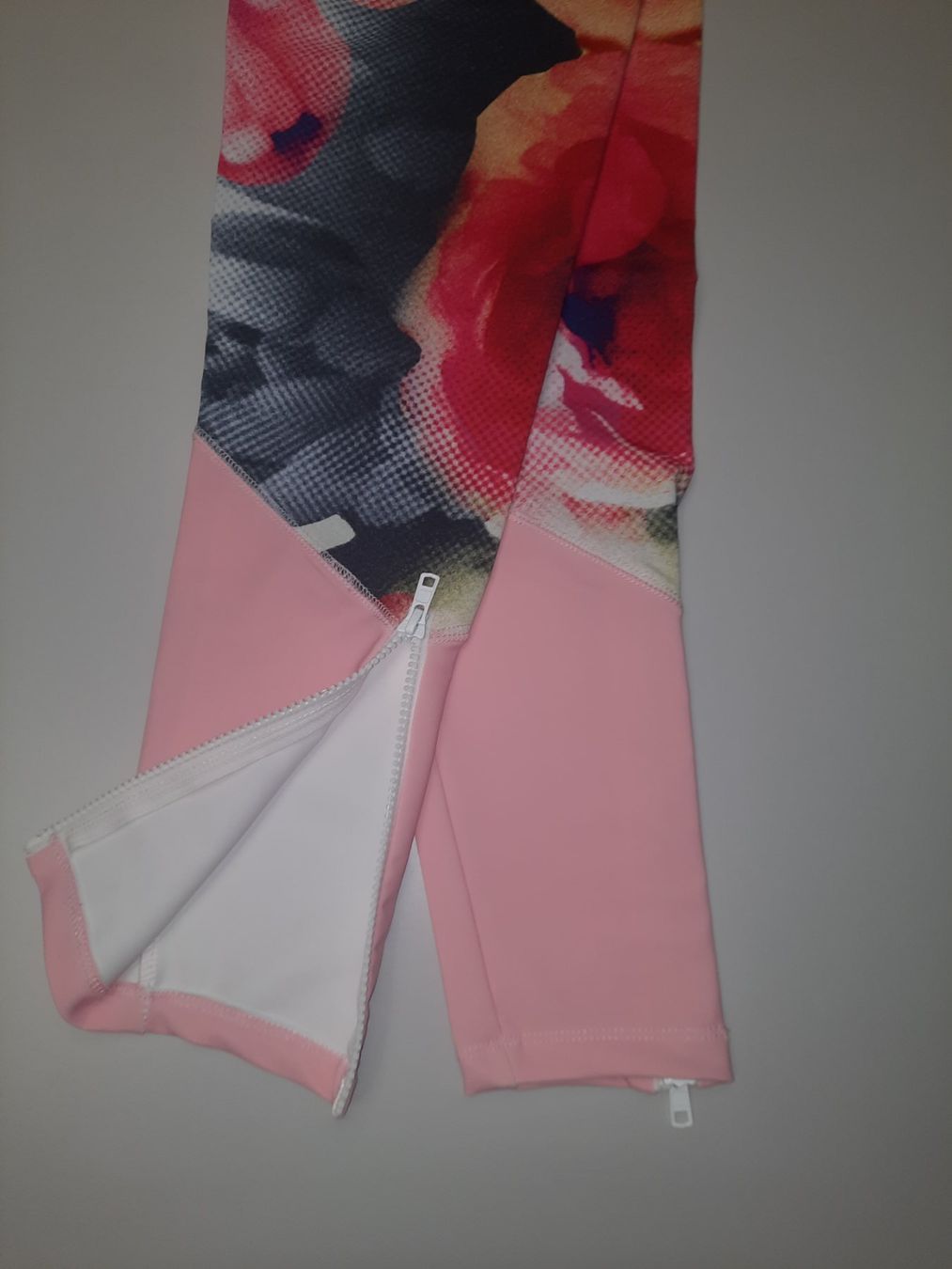 Leggings: Yogahose / Sporthose – Nuovo (secondo la descrizione) da Zürich venduto da ONVA-RE-USE 1