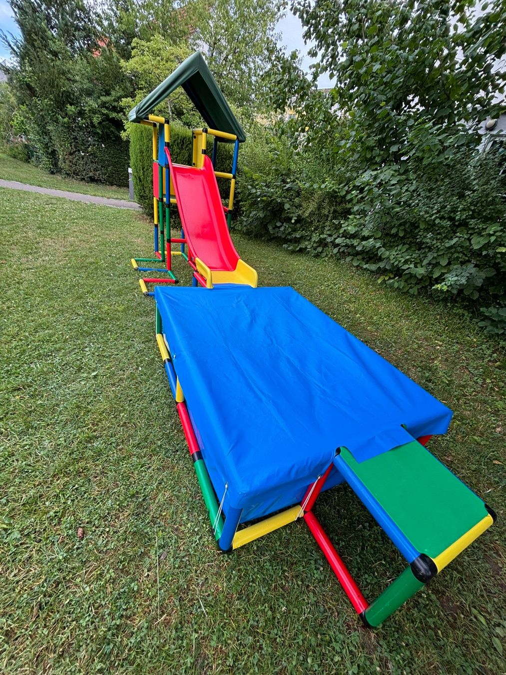 Piscine: QUADRO Wasserrutschen-Kletterturm mit Modularrutsche, Pool L – Usato da Zürich venduto da Farmer79 5