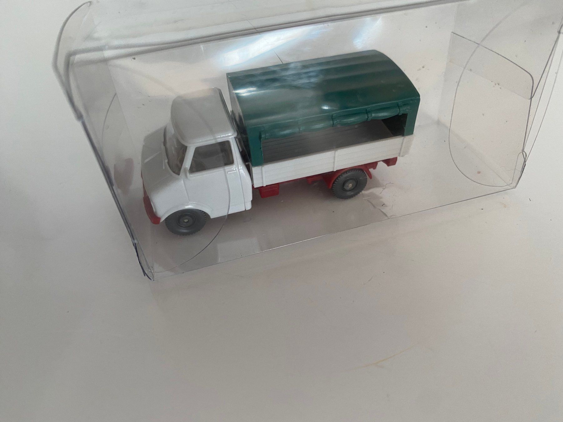 Wiking Modellautos: Wiking GK 352-6 Bedford Pritsche mit Plane 71 – Gebraucht aus Stäfa von thebrand