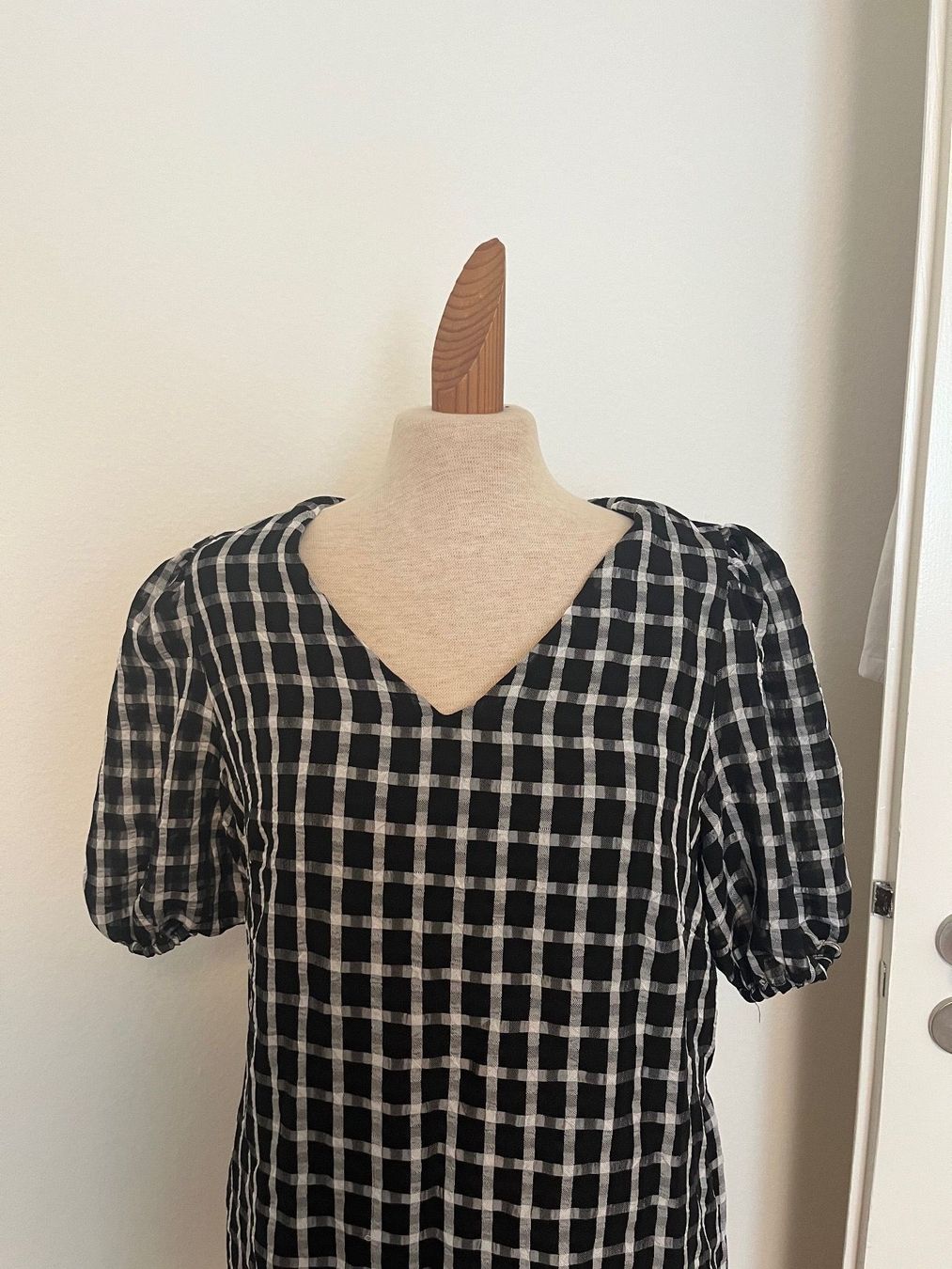 Vestiti: Kleid von B.young Grösse 36 – Usato da Zürich venduto da Mrstm4 1