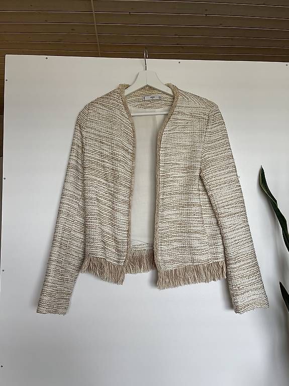 Lots de vêtements: Jacken, Pullover – D'occasion à Kriens par sru_f2fz