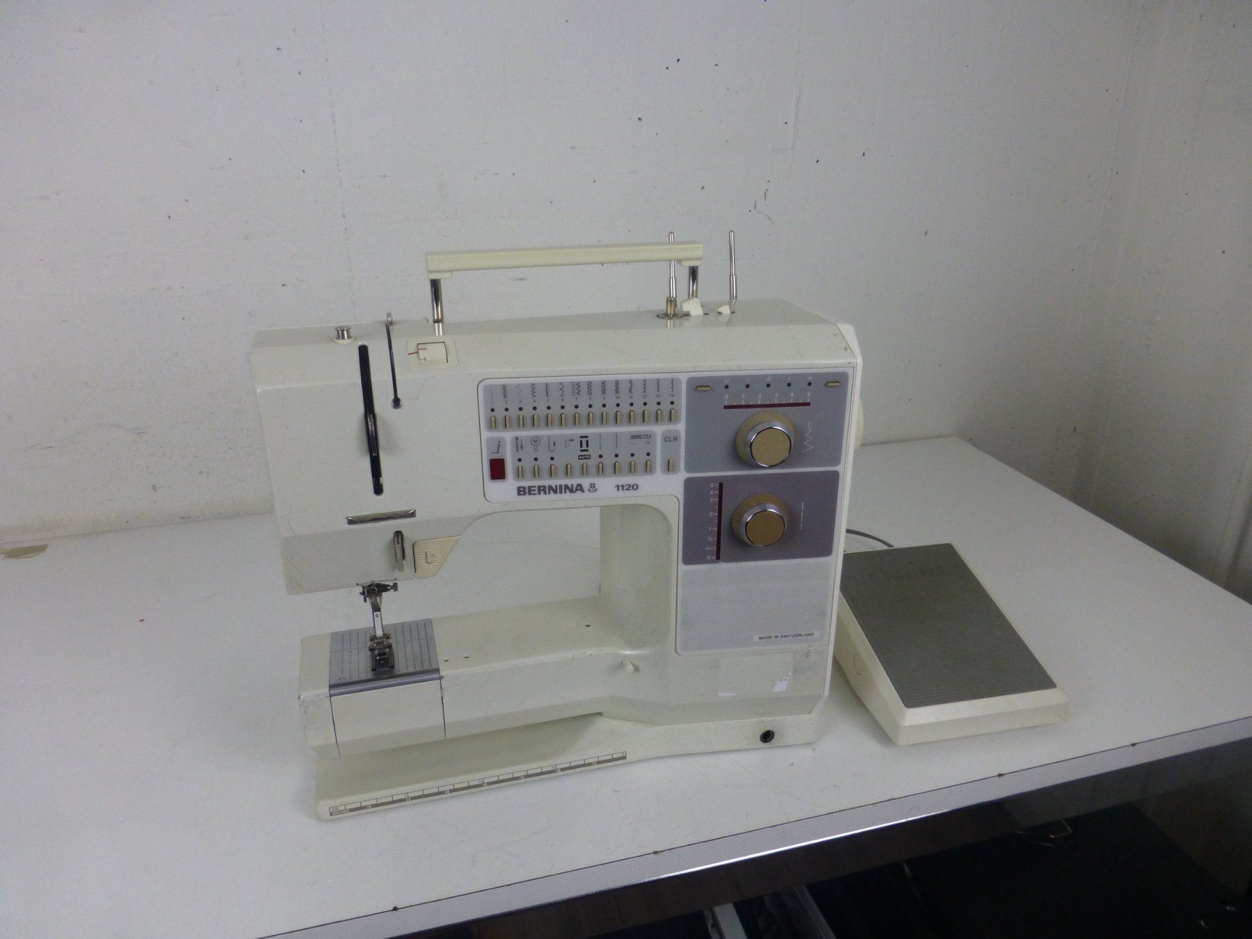 Bernina Nähmaschinen: Nähmaschine Bernina 1120 – Defekt aus Fahrweid von Omuki 1