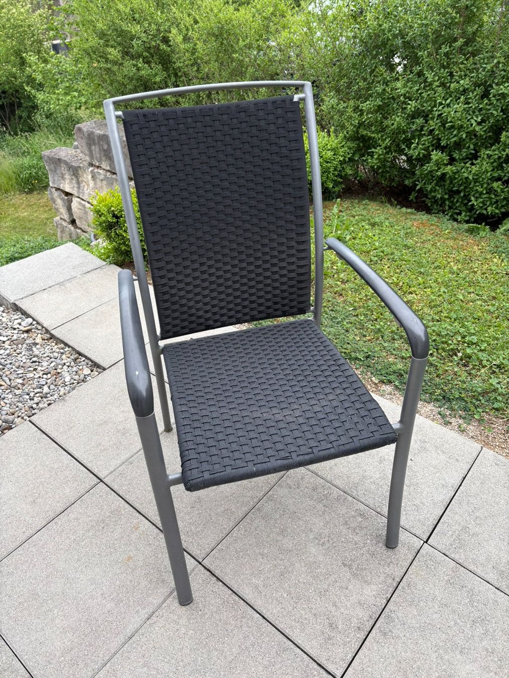 Hunn Sedie: Hunn Gartenstuhl-Set: 4 Stühle mit Armlehne & 2 Hocker – Usato da Schinznach-Dorf venduto da URSINA33