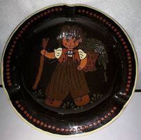 Aschenbecher Bauernmädchen BernerKeramik